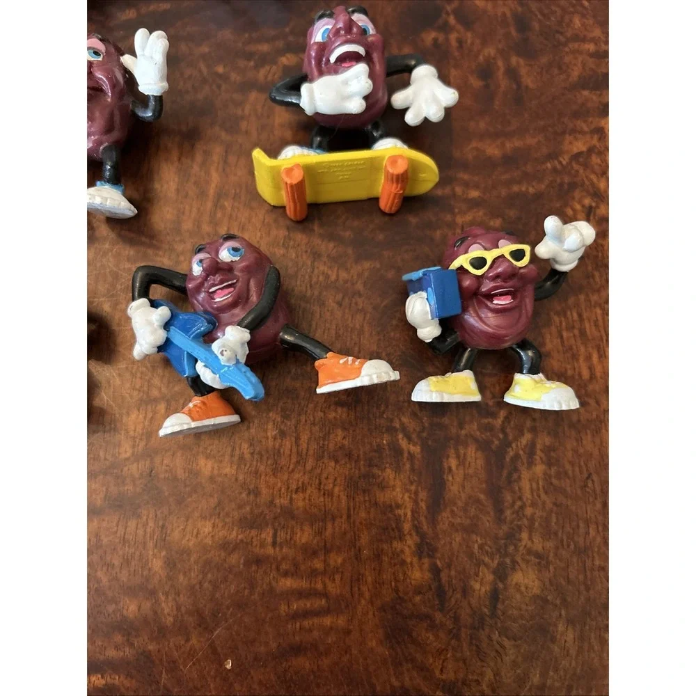California Raisins Lot Of 9 Original Figures Vintage From 1980's Music Skate